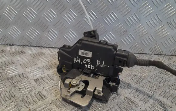 Audi A4 S4 B6 8E 8H Front door lock 4B2837016G PA663000F