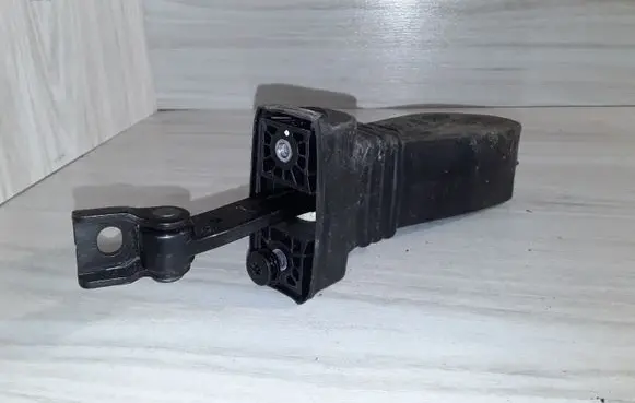 Audi A4 S4 B8 8K Front door check strap stopper 8K0837249B