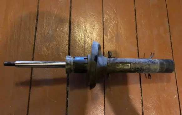 Volkswagen Golf IV Front shock absorber/damper