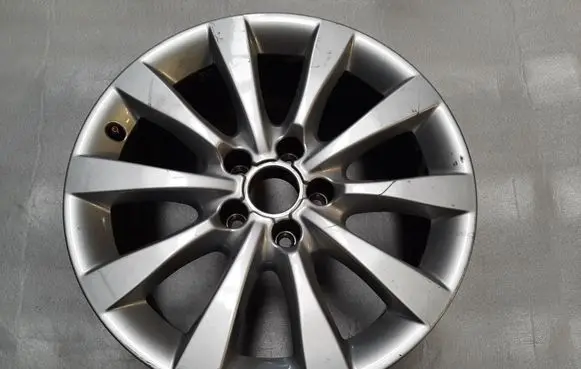 Audi A6 C7 R17 alloy rim 4G0601025BH