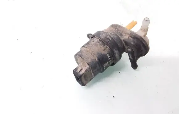 Opel Astra H Windscreen/windshield washer pump 24439254