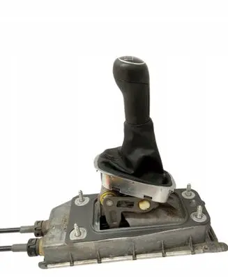 Volkswagen Polo V 6R Gear shifter/selector 6Q0711049CG