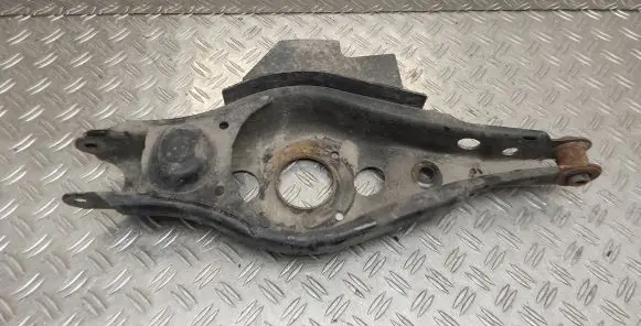 Toyota RAV 4 (XA40) Rear upper control arm/wishbone