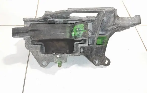 Nissan Juke I F15 Gearbox mount NOCODE