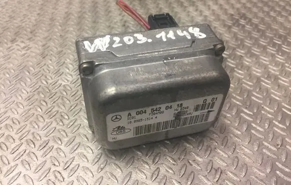 Mercedes-Benz C W203 Yaw turn rate sensor A0045420418 0045420418