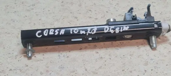 Opel Corsa D Seat belt height adjuster 13153271