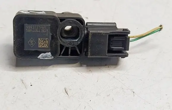 Renault Scenic III - Grand scenic III Airbag deployment crash/impact sensor 988333198R 5WK44844