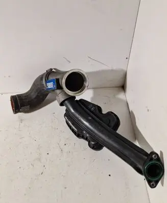Volvo XC70 Intake resonator 30774691
