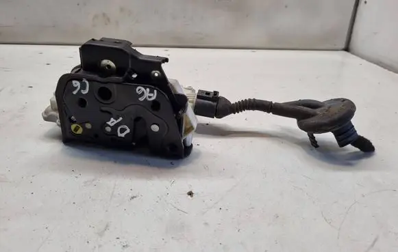 Audi A6 S6 C6 4F Front door lock 601025036422P