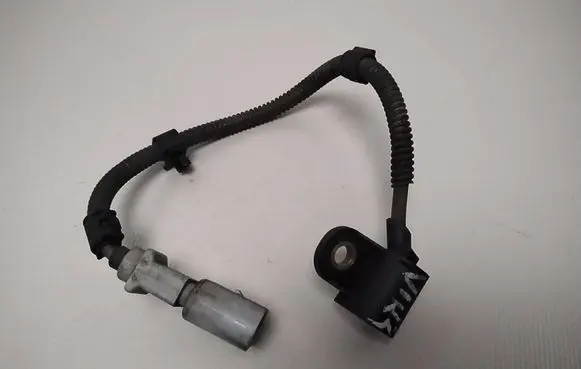 Audi A6 S6 C6 4F Crankshaft position sensor 9805940