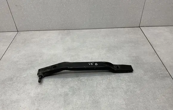 Audi Q5 SQ5 8R Radiator support slam panel bracket 8R0805528