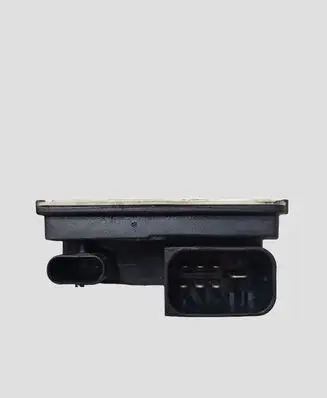 BMW 5 F10 F11 Glow plug pre-heat relay 8519472