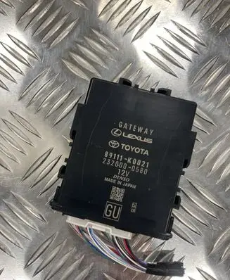 Toyota Yaris XP210 Gateway control module 89111-K0021