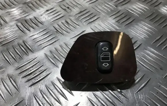 Mercedes-Benz E W210 Electric window control switch 534240