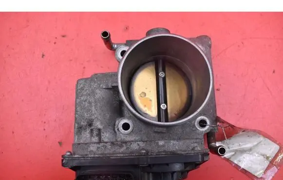 Mazda 3 II Throttle body valve LF2L13640