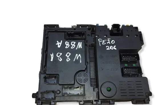 Peugeot 206 Comfort/convenience module S105872300G 9626460880 610219023