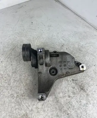 Skoda Yeti (5L) Generator/alternator bracket 03F260885