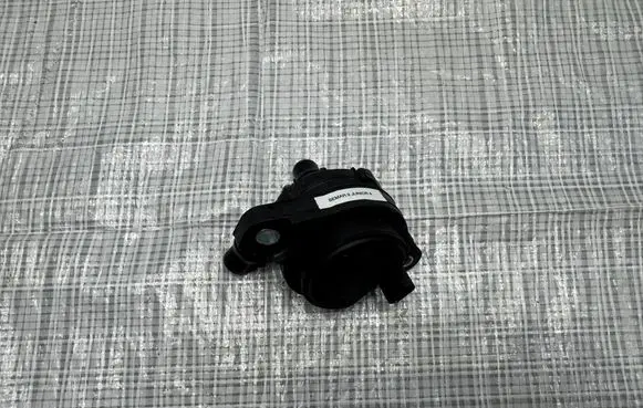 Alfa Romeo Junior Water pump 0392023484