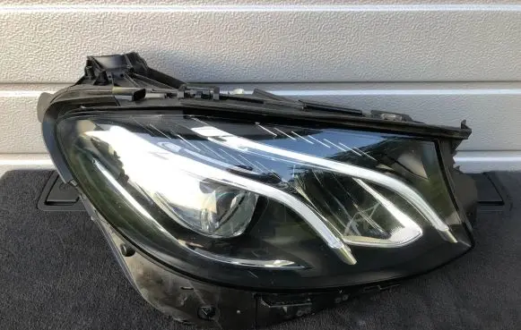 Mercedes-Benz C W205 Headlight/headlamp A205906 030128423105 LE12A6294