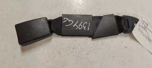 Citroen C3 Third row seat belt 96395359 3301551