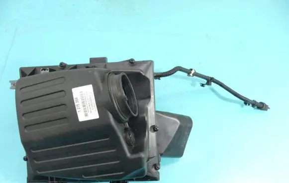 Chevrolet Malibu Air filter box 55560889 IMPRK1275359