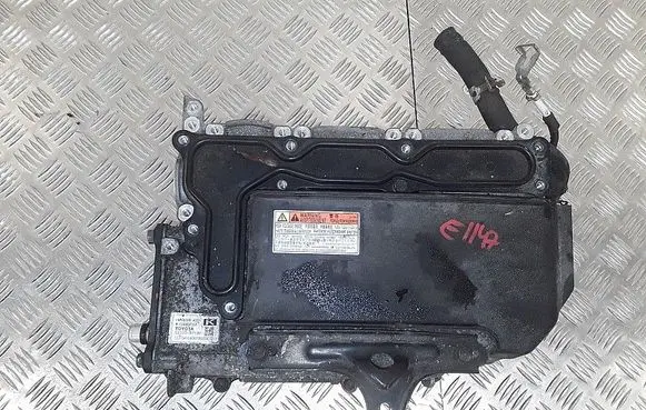 Toyota Prius (XW30) Voltage converter inverter g920047190