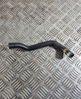 Volvo XC40 Engine coolant pipe/hose 32140081