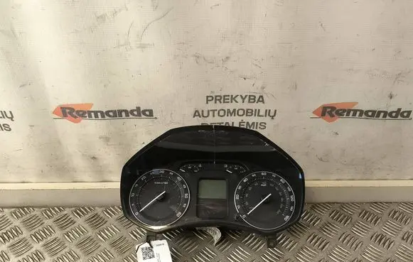 Skoda Octavia Mk2 (1Z) Speedometer (instrument cluster) 1Z0920910D V3558396