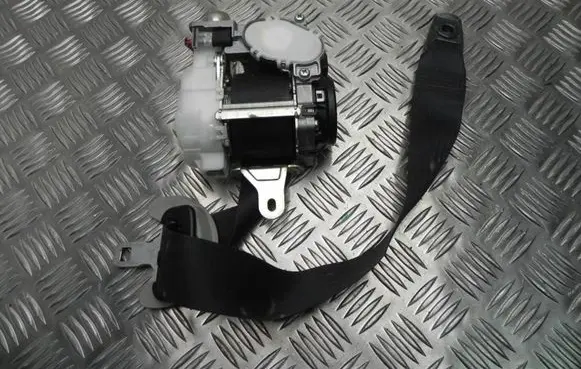 Lexus GS 300 350 430 450H Front seatbelt 7J08280310 M1938