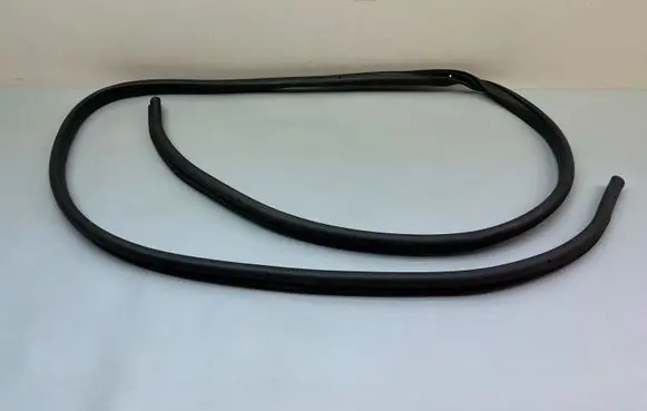 Nissan Juke II F16 Rubber seal rear door P13A18199G