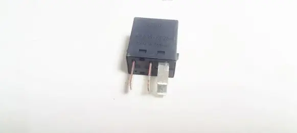 Mitsubishi Space Star Other relay mb953382 a1001-x7