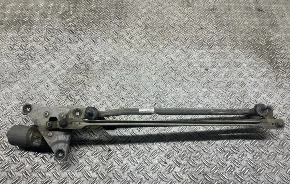 Volvo V50 Front wiper linkage and motor