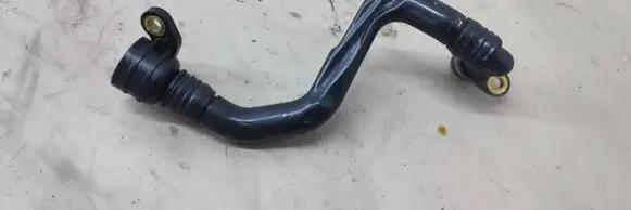Breather/breather pipe/hose