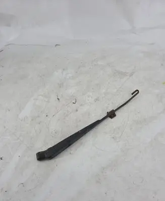 Hyundai Galloper Front wiper blade arm