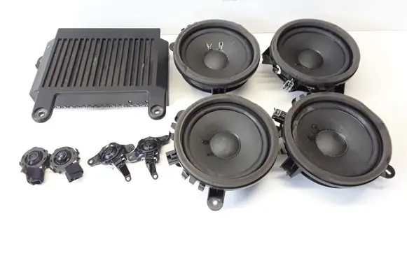 Volvo S80 Audio system kit 31282142 31282144 31252330