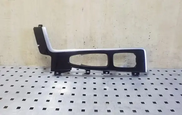 Volvo XC90 Center console decorative trim 31469938 31469932