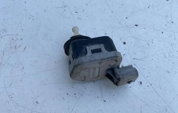 Opel Astra G Headlight level adjustment motor 007878