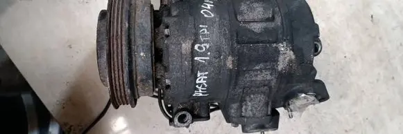 Volkswagen PASSAT B5.5 Air conditioning (A/C) compressor (pump) 842260808 7SBU160 03F48175