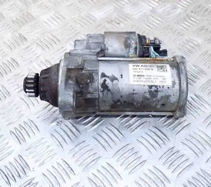 Volkswagen Golf VII Starter motor 02Z911024Q 0001179514