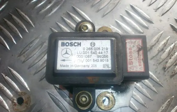 ESP acceleration yaw rate sensor