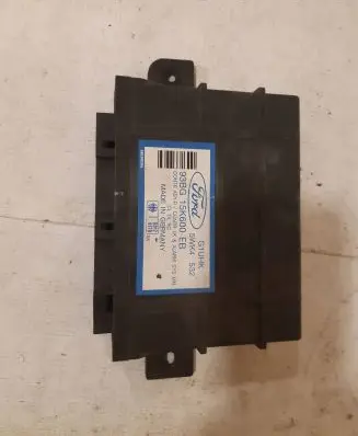 Ford Mondeo MK II Comfort/convenience module 93BG15K600EB 5WK4532
