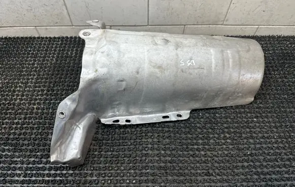 Citroen DS5 Exhaust heat shield V759560680
