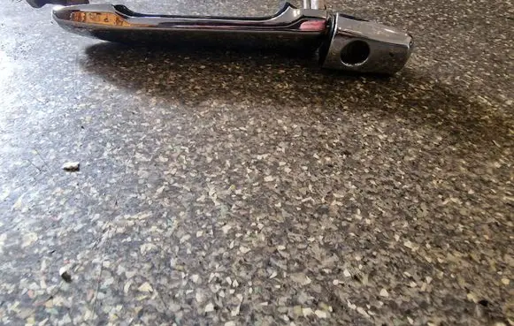 Peugeot 4007 Front door exterior handle