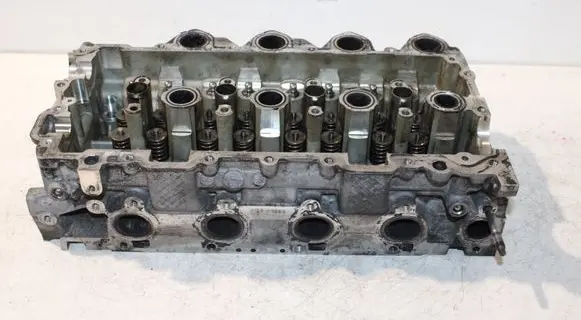 Citroen Jumpy Engine head 9655911480