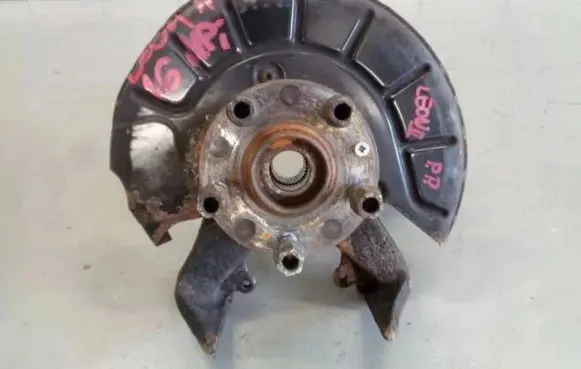 Seat Leon (1P) Rear wheel hub