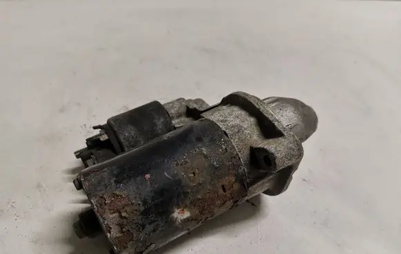 Mercedes-Benz C W203 Starter motor 0001107096