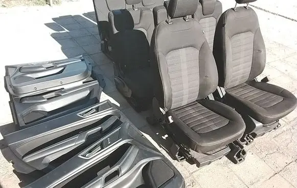 Ford Galaxy Interior set 1926969