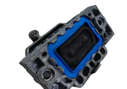 Volkswagen Touran II Engine mount bracket 1K0199262