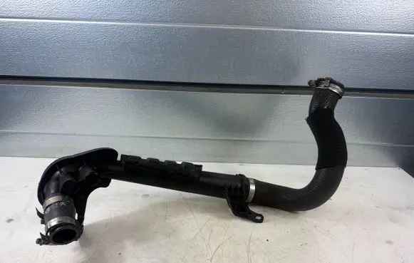 Intercooler hose/pipe
