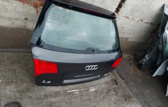 Audi A4 S4 B7 8E 8H Tailgate/trunk/boot lid A4B7